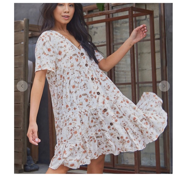 41 Boho V-Neck Floral Short Sleeve Tiered Dress - Picture 6 of 6